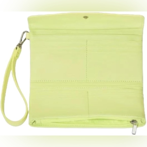 NWOT A New Day Flap Pouch with Folded Double Interior Wristlet Yellow - Picture 2 of 7